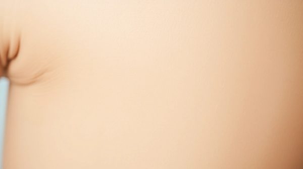 Épilation laser des aisselles : tout ce qu'il faut savoir pour une peau lisse et durablement nette